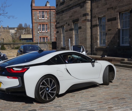 BMWi8